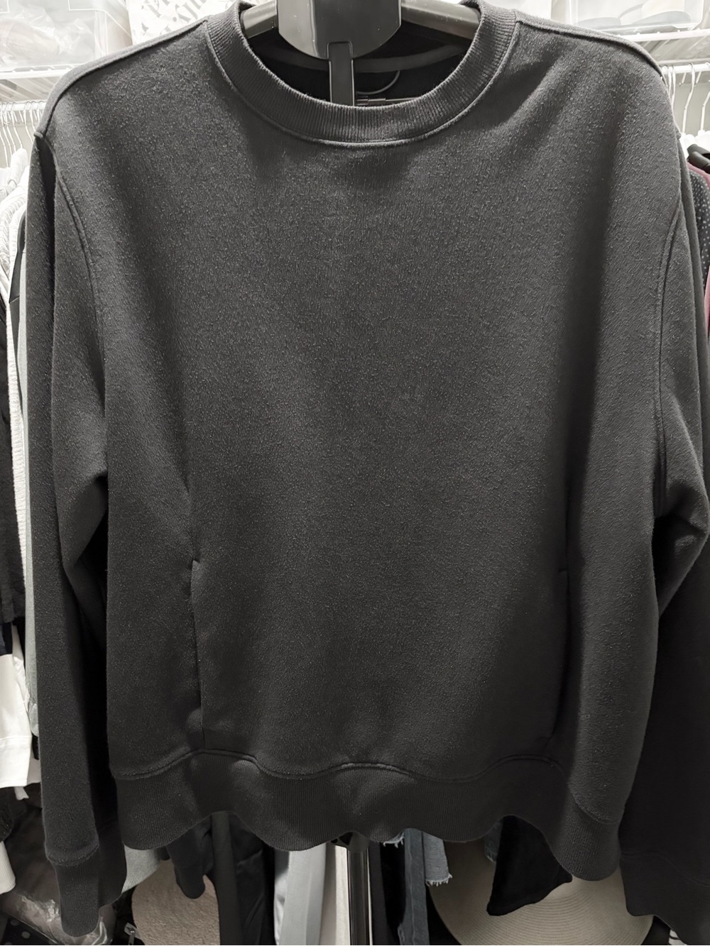 Men’s Black Crewneck Sweatshirt